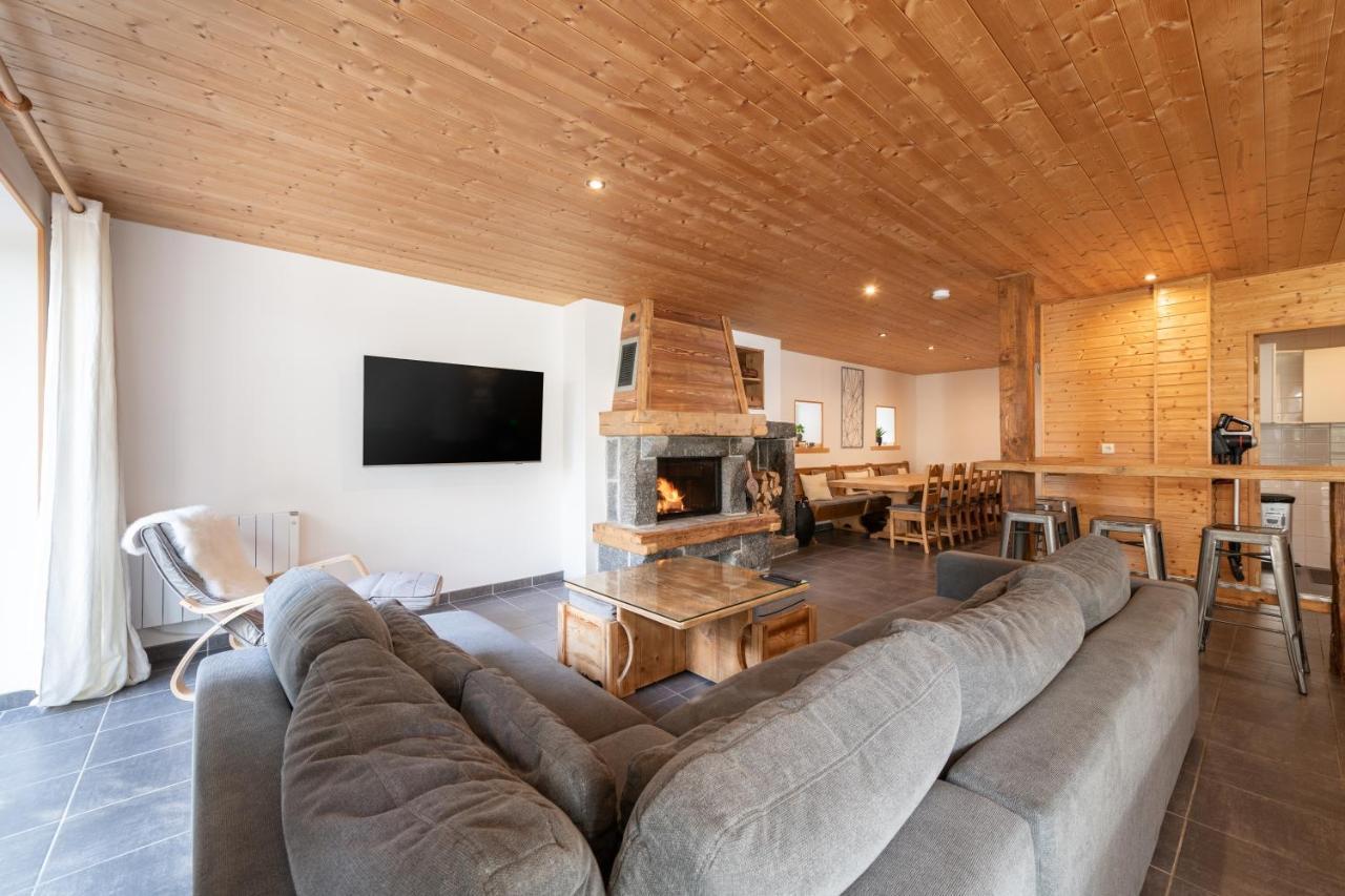 La Charbonniere, Grand Gite Haut-De-Gamme Avec Jacuzzi Et Sauna ジェラールメ エクステリア 写真
