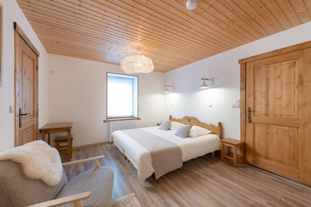 La Charbonniere, Grand Gite Haut-De-Gamme Avec Jacuzzi Et Sauna ジェラールメ エクステリア 写真